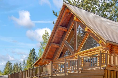 17337 Elsinore Rd, Bend, OR, 97707-2276 | Card Image