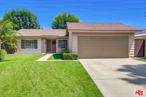 11253 Yearling St, Cerritos, CA, 90703-6559 | Card Image