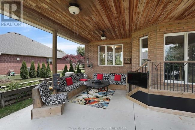 225 Golfview Dr, House other with 5 bedrooms, 4 bathrooms and null parking in Amherstburg ON | Image 10