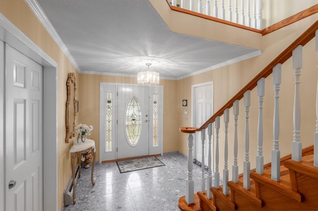 8166 11 Th Avenue, House other with 8 bedrooms, 5 bathrooms and 2 parking in Burnaby BC | Image 7