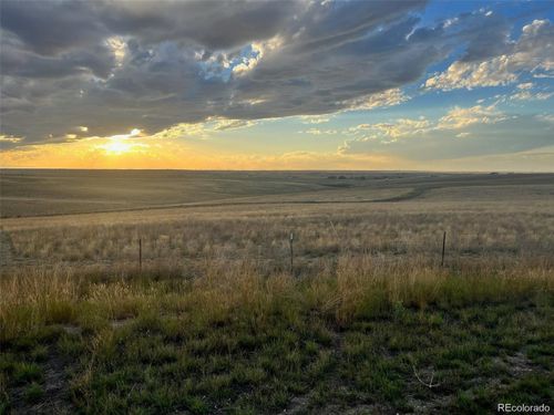 69558 E Briarwood Pl, Byers, CO, 80103-9314 | Card Image