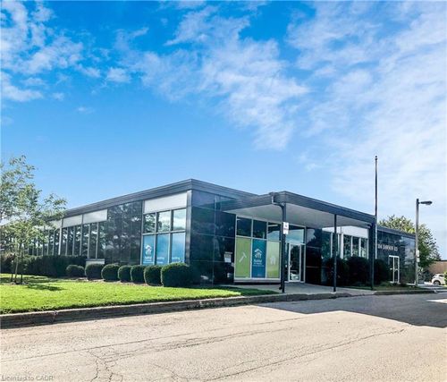 {{alt}} | Card Image