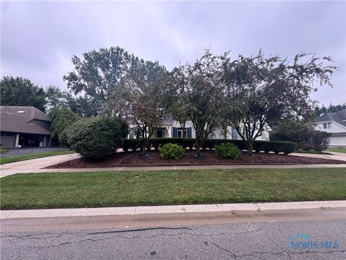 7428 Kings Walk Ln, Sylvania, OH, 43560-2975 | Card Image