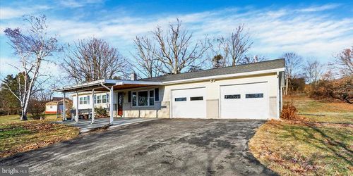 970 Cranes Gap Rd, CARLISLE, PA, 17013-9634 | Card Image