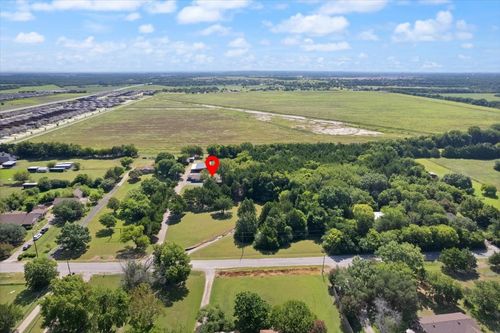 2830 Green Acre Ln, Lancaster, TX, 75146-4907 | Card Image