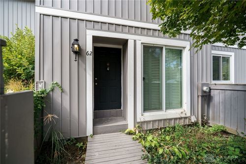 62 Twin Lakes Dr, Fairfield, OH, 45014-5251 | Card Image