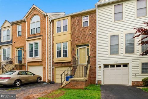 13937 Middle Creek Pl, CENTREVILLE, VA, 20121-3553 | Card Image