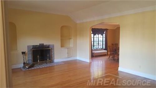 1312 Somerset Ave, Grosse Pointe Park, MI, 48230-1031 | Card Image