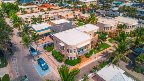 4-311 Connecticut St, Hollywood, FL, 33019-3338 | Card Image