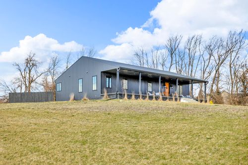 7499 Mathews Rd, Spring Arbor, MI, 49283-9508 | Card Image