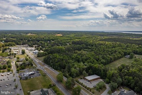 000 Richmond Rd, Warsaw, VA, 22572 | Card Image