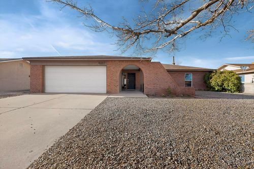 5207 Sooner Trl Nw, Albuquerque, NM, 87120-2952 | Card Image
