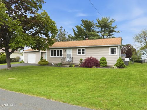 4 Earl Lynn Court, Cohoes, NY, 12047 | Card Image