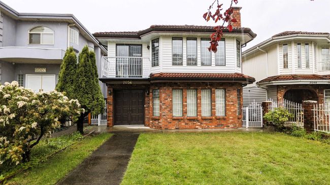 2056 E 52 Nd Avenue, House other with 5 bedrooms, 4 bathrooms and 4 parking in Vancouver BC | Image 1