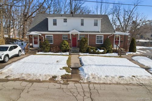 224 Chandler St, Romeo, MI, 48065-4600 | Card Image