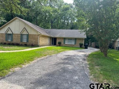 2611 S Boldt Ave, Tyler, TX, 75701-6405 | Card Image