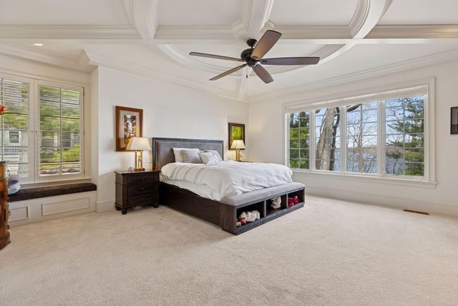 6425 Virginia Dr, House other with 4 bedrooms, 6 bathrooms and null parking in Excelsior MN | Image 24