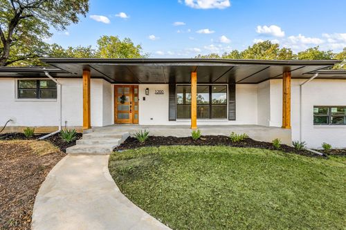 1200 Tanglewood Trl, Euless, TX, 76040-5962 | Card Image