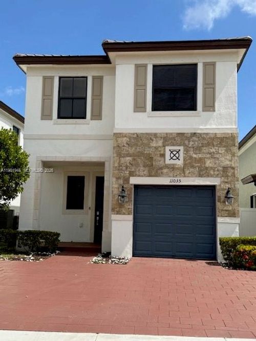 11035-11035 W 35th Way, Hialeah, FL, 33018 | Card Image