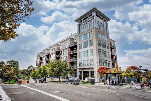 unit-805-21 Furnace St, Akron, OH, 44308-1964 | Card Image