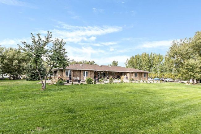 12112A Range Road 55, House other with 6 bedrooms, 4 bathrooms and 6 parking in Rural Cypress County AB | Image 4