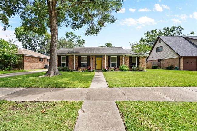 10815 Sagewillow Ln, House other with 4 bedrooms, 2 bathrooms and 2 parking in Houston TX | Image 33