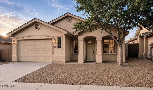 4621 Michael Torres Dr, El Paso, TX, 79938-4854 | Card Image