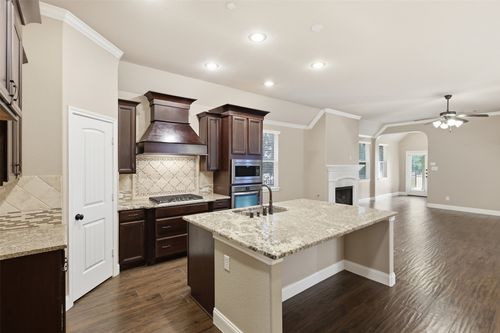 8601 Gracewood Dr, Mckinney, TX, 75070-6499 | Card Image