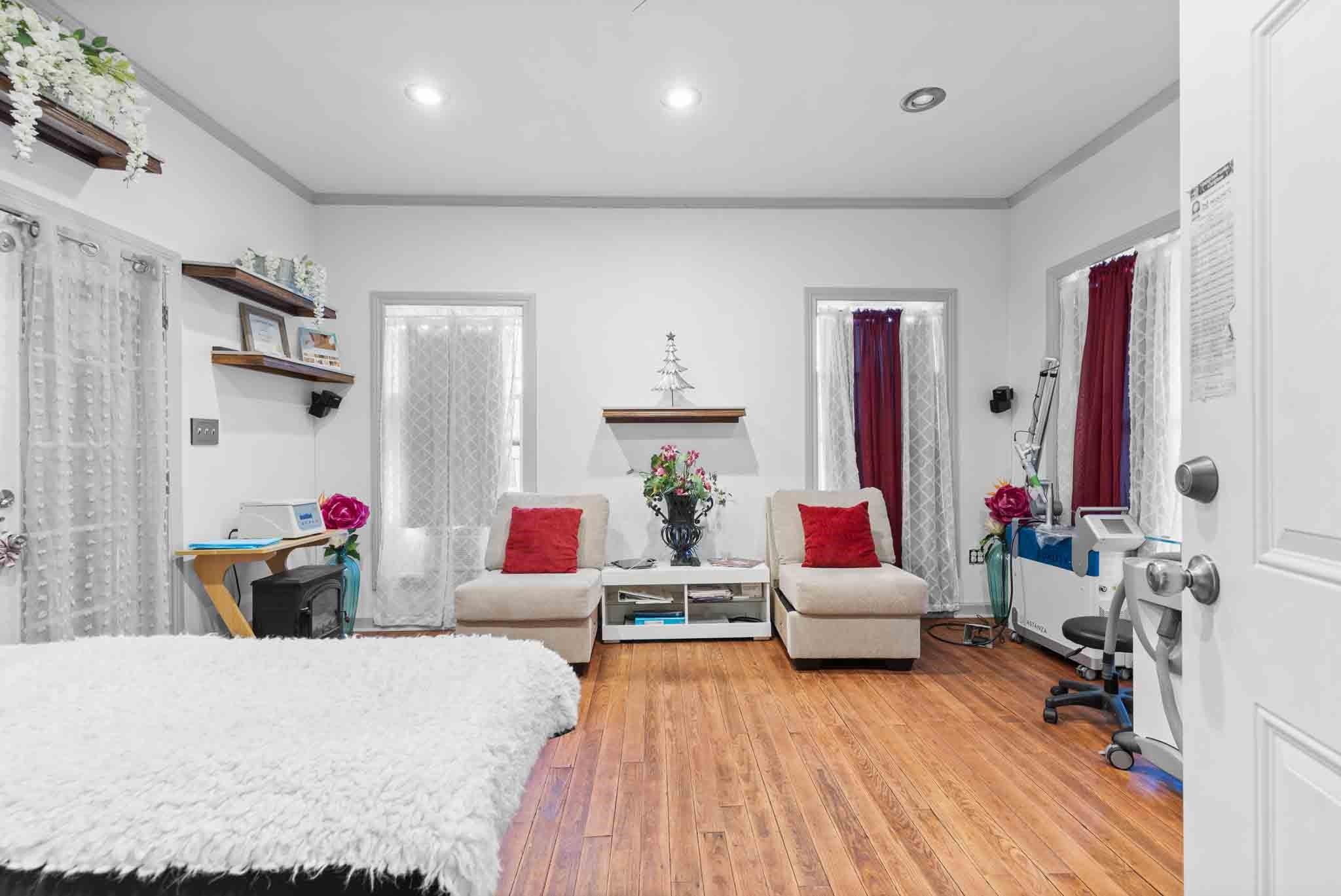 Residential in Woodville 2
