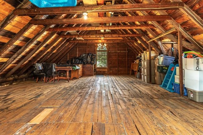 202 Bridge St, House other with 3 bedrooms, 3 bathrooms and 5 parking in Beverly MA | Image 29