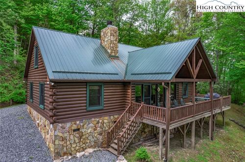 106 Dandelion Lane, Banner Elk, NC, 28604 | Card Image