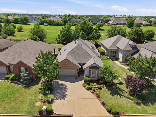 15905 Traditions Blvd, Edmond, OK, 73013-1128 | Card Image