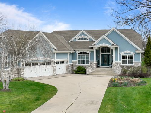 1055 Geneva National Ave N, Lake Geneva, WI, 53147-4825 | Card Image