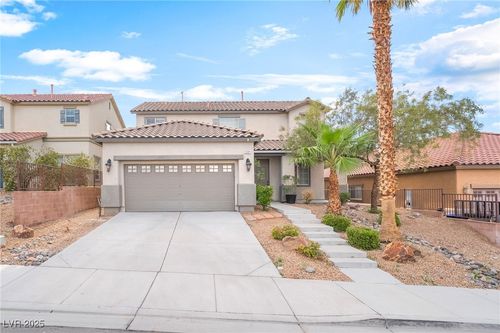 1221 Grove Park St, Henderson, NV, 89002-3354 | Card Image