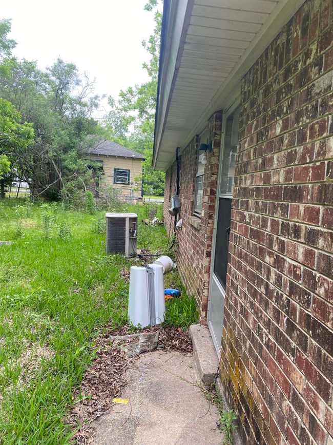 1304 Indiana, For Sale in Pine Bluff Zoocasa