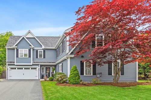 17 Bradford Rd, Natick, MA, 01760 | Card Image