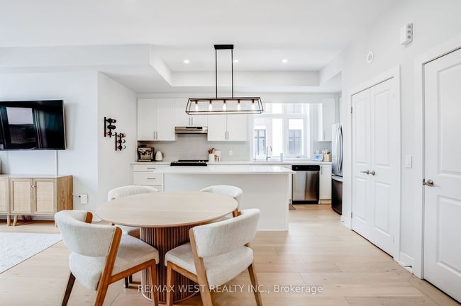 223 - 9570 Islington Ave, Condo with 3 bedrooms, 3 bathrooms and null parking in Vaughan ON | Image 6
