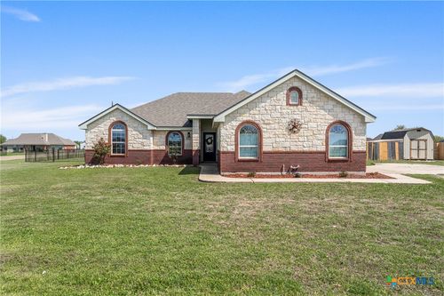 2001 Sun Cir, Rogers, TX, 76569-3754 | Card Image
