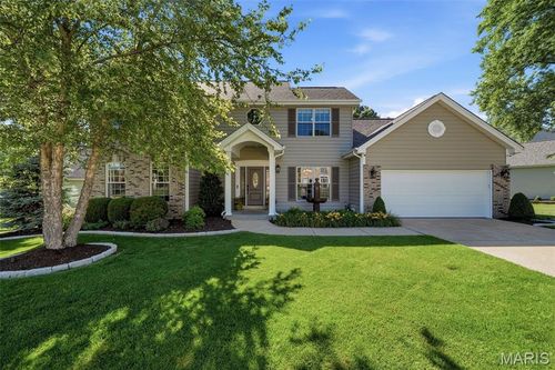 522 Arbor Meadow Dr, Ballwin, MO, 63021-7366 | Card Image