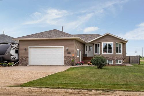 302 Hanson Street, Bawlf, AB, T0B0J0 | Card Image