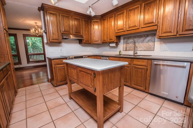 3700 Gainesway Ct Nw, House other with 3 bedrooms, 3 bathrooms and null parking in Concord NC | Image 11
