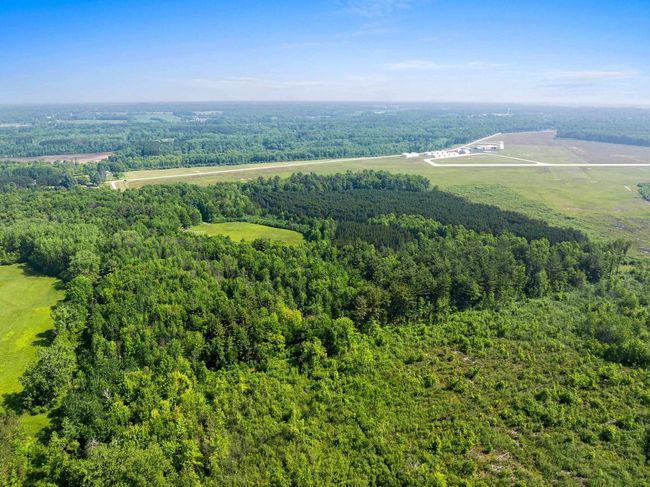 3211 Airport Road, Home with 0 bedrooms, 0 bathrooms and null parking in Oconto WI | Image 10