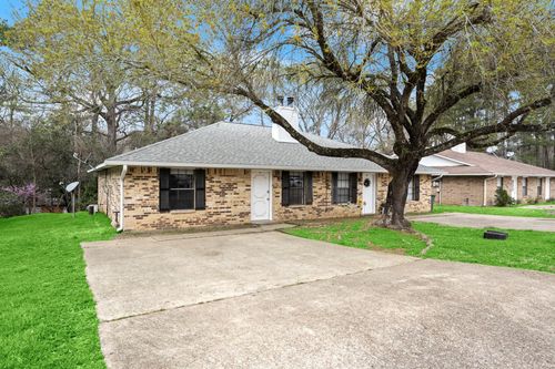 apt-b-3004 Manor Ln, Huntsville, TX, 77340-6577 | Card Image