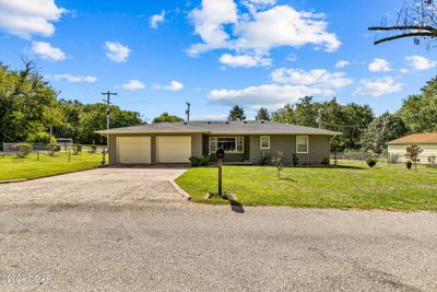 19347 Hill Crest Lane, House other with 3 bedrooms, 1 bathrooms and null parking in Cassville MO | Image 1