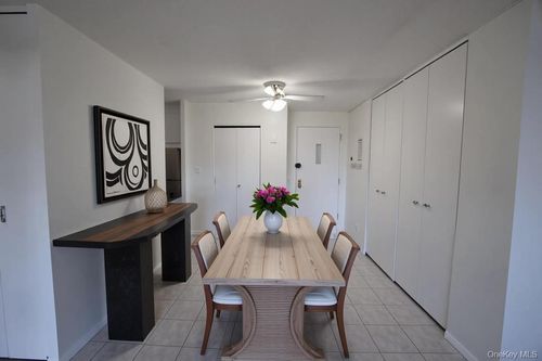 apt-2e-118-17 Union Tpke, Forest Hills, NY, 11375-6101 | Card Image