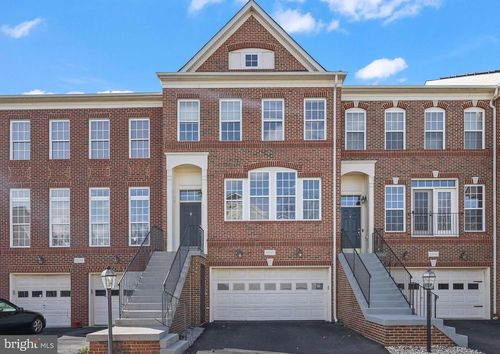 22047 Avonworth Sq, BROADLANDS, VA, 20148-6005 | Card Image