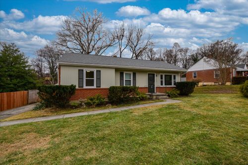 4846 Showalter Rd Nw, Roanoke, VA, 24017-2034 | Card Image