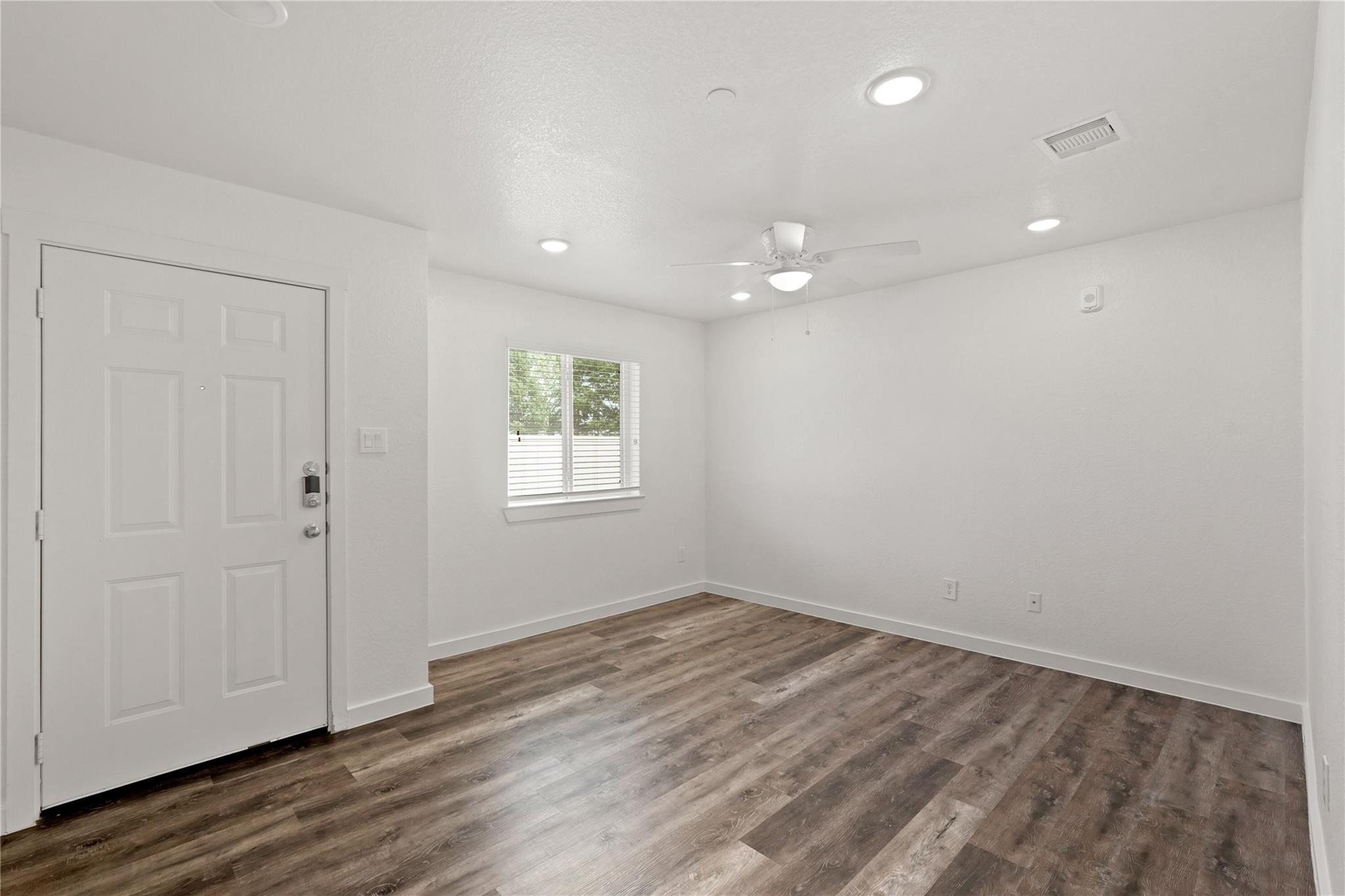 Residential Income in Cypress 5