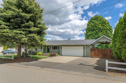 305 S Steen Rd, Spokane Valley, WA, 99037-8911 | Card Image