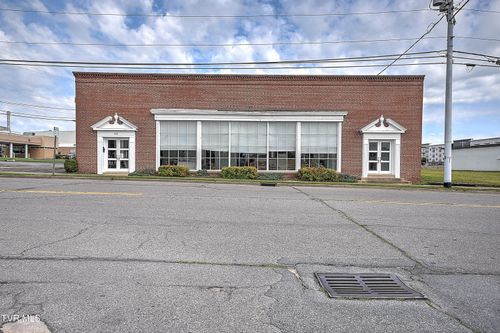 320 Revere Street, Kingsport, TN, 37660 | Card Image
